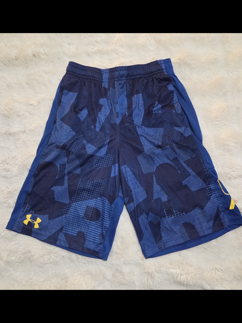 Under Armour Shorts Youth Teen Large Athletic Shorts